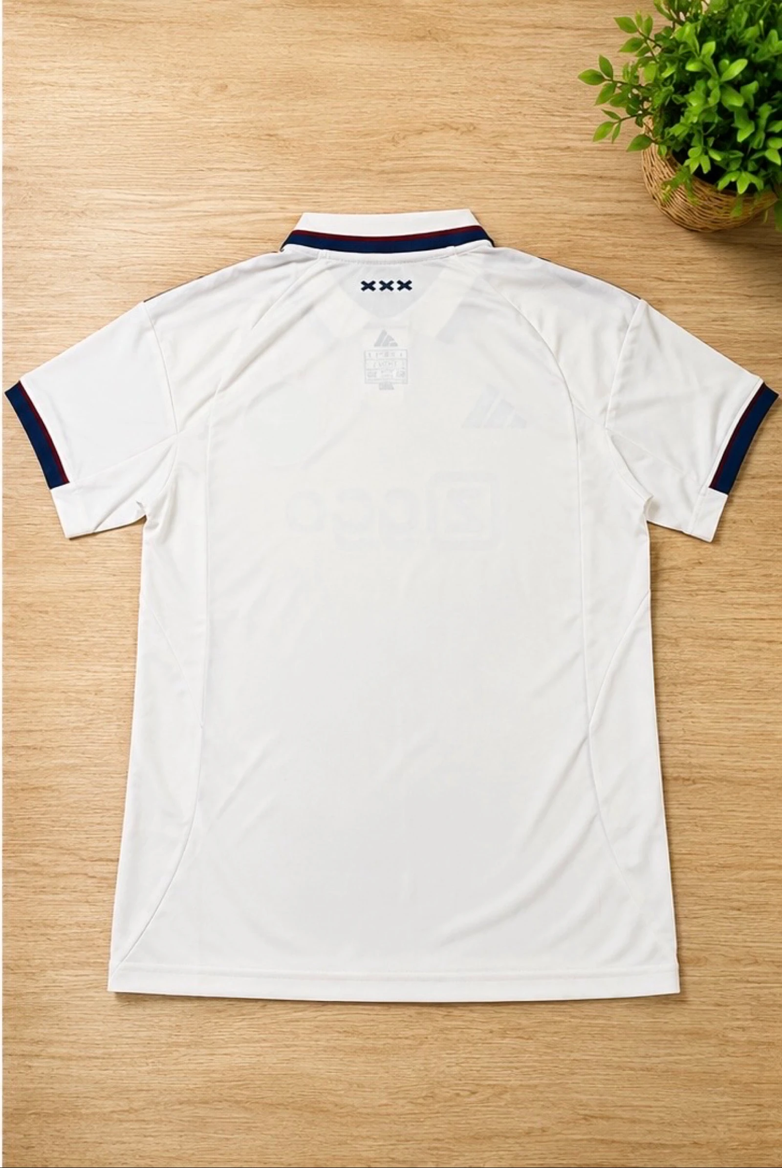 Ajax uittenue – photo 2
